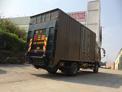 4.2米貨車帶尾板合法嗎？解答你的疑惑